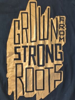NWOT Target BHM Grown From Strong Roots Graphic Tee Gold Foil 3XL